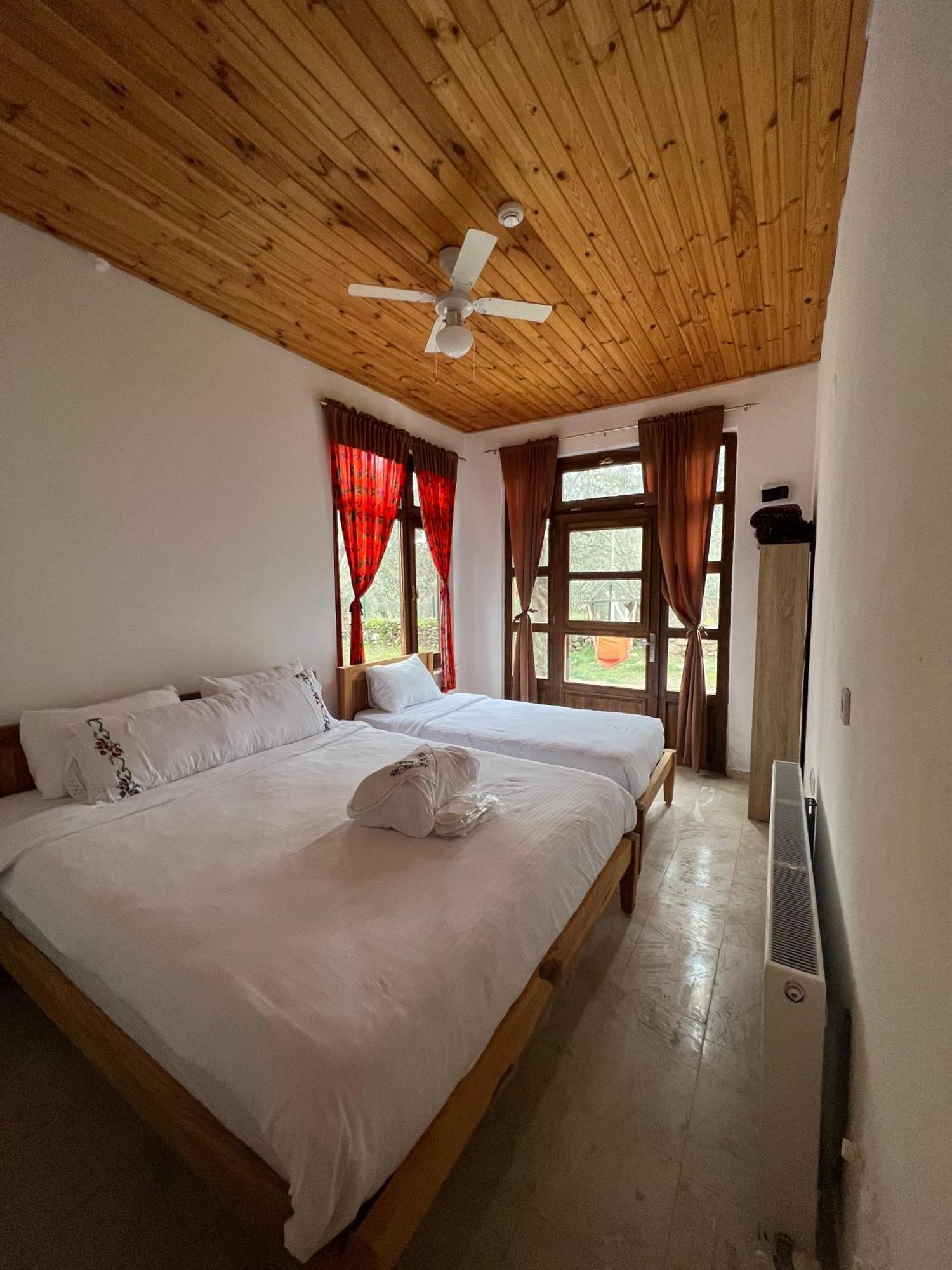 Yiva Kazdaglari Hotel Mehmetalani ภายนอก รูปภาพ